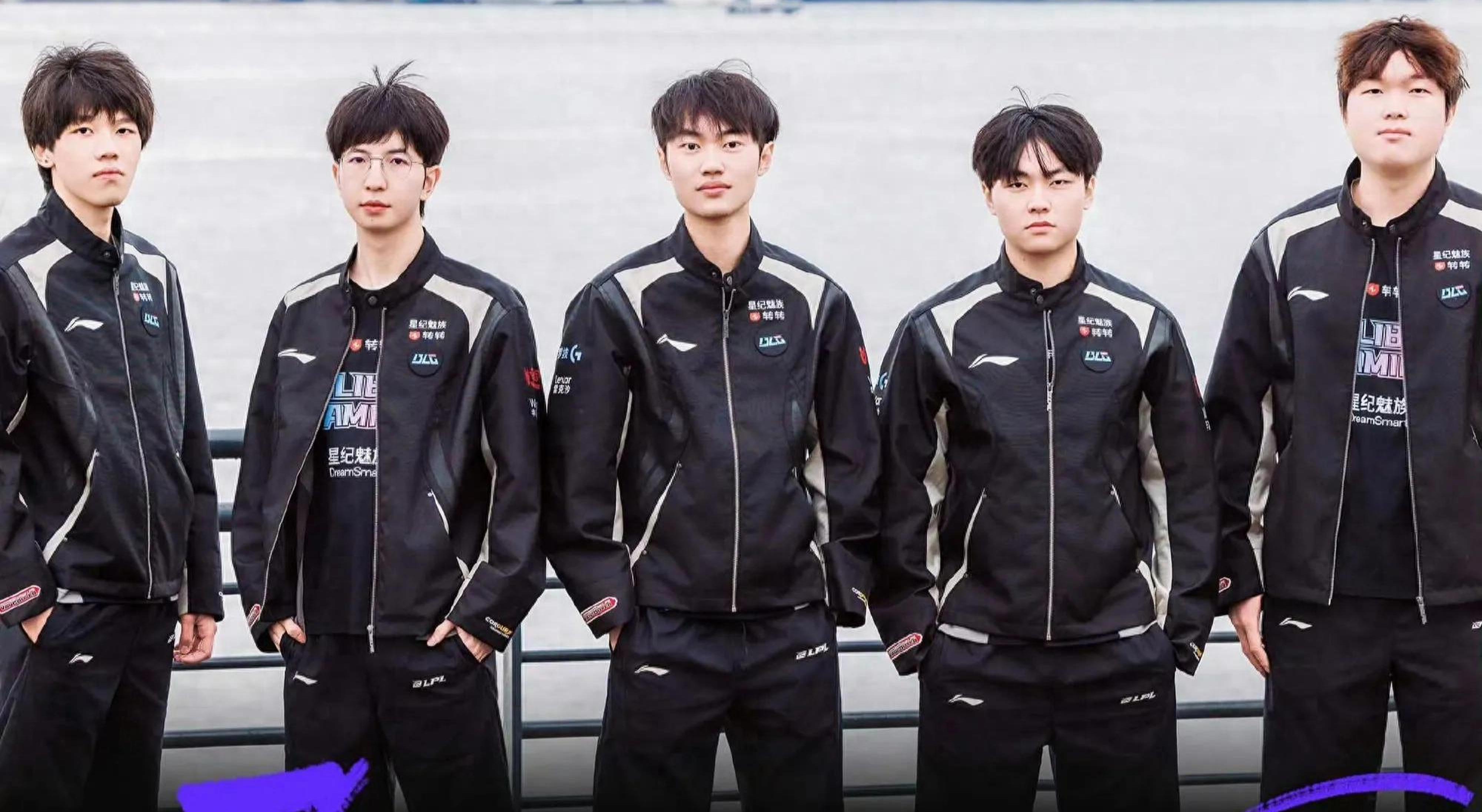 依赖于每个 依赖于每个