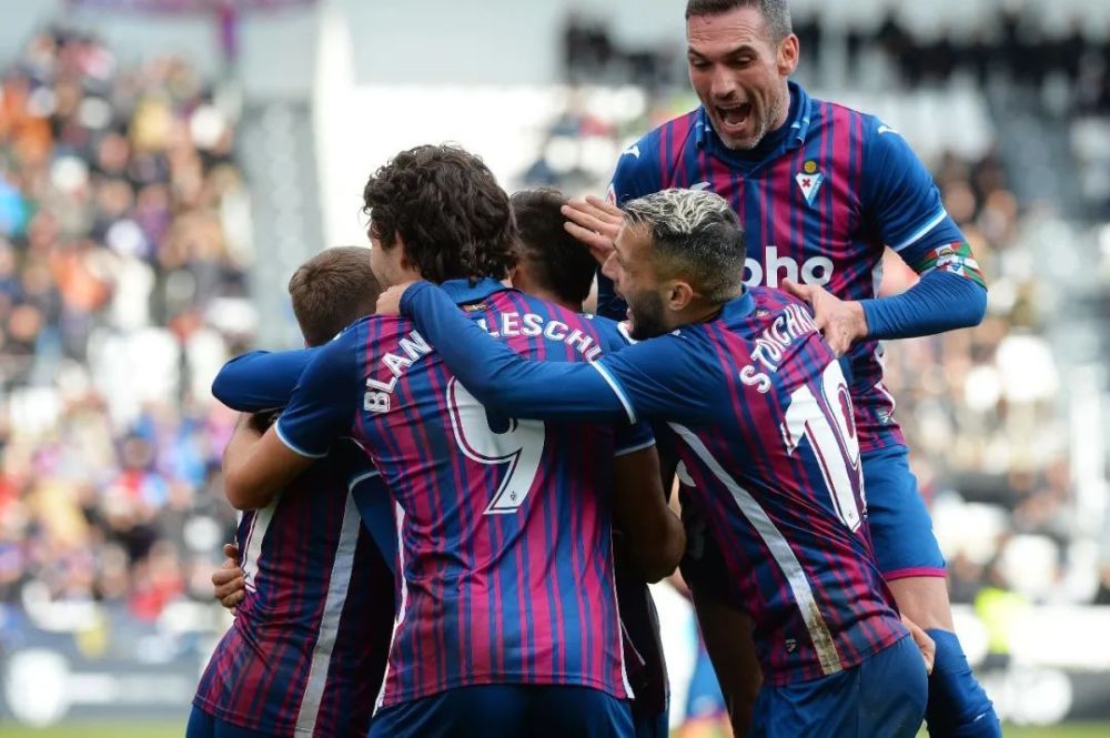 接影响到球 接影响到球